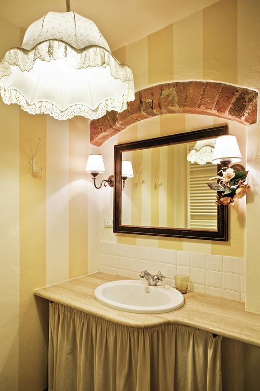 Апартаменты Borgo Dei Cadolingi Гамбасси-Терме Экстерьер фото